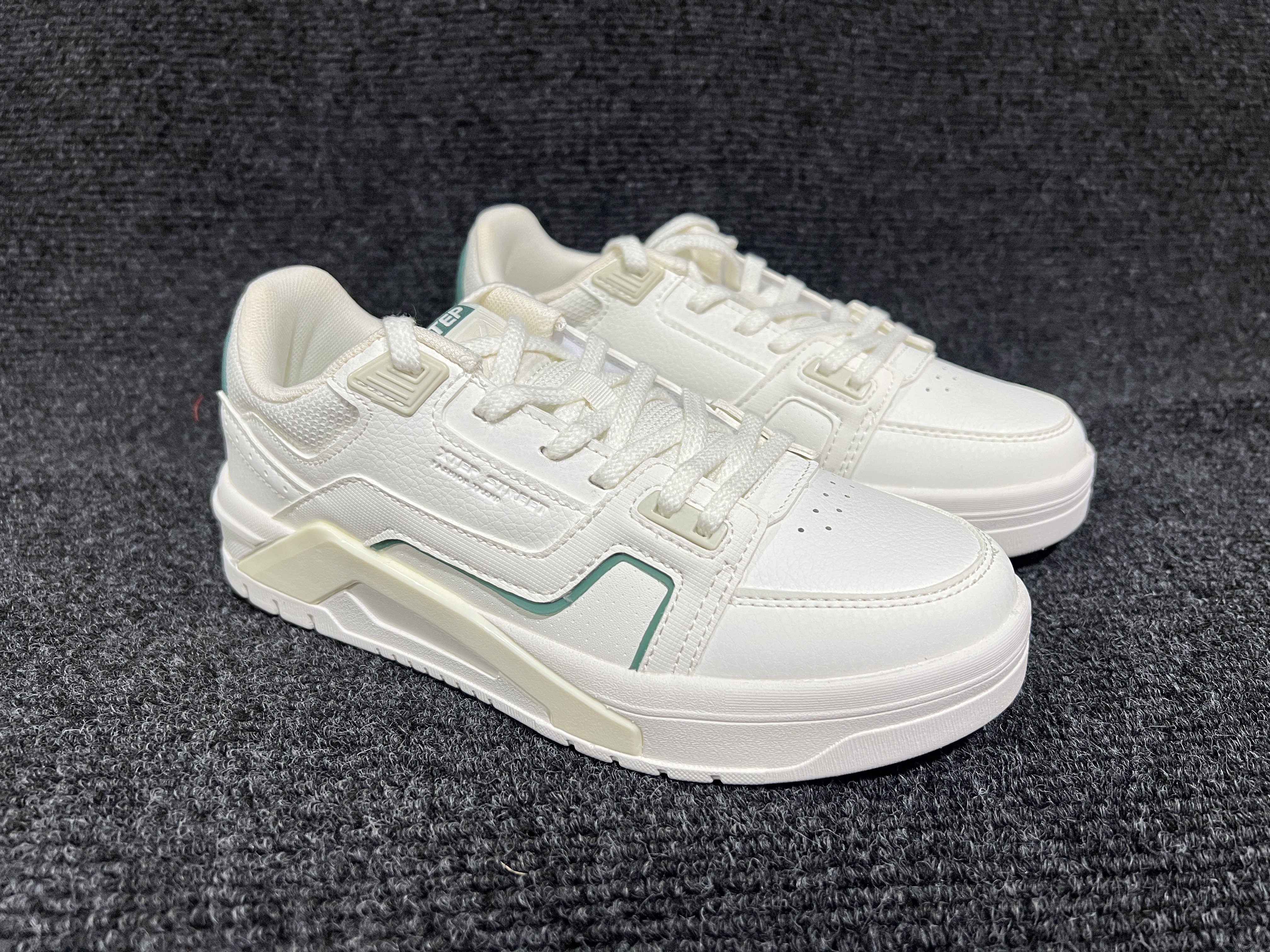 特步板鞋小白鞋春秋季新款官方正品皮面轻便百搭休闲运动鞋男子,运动鞋new,板鞋,淘宝优惠券,粉丝福利购,淘宝优惠卷