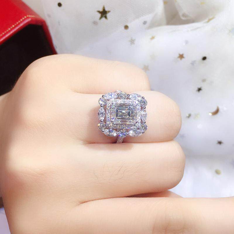 福大生 新款祖母绿钻石戒指 群镶白18K金异形结婚钻戒女戒定制