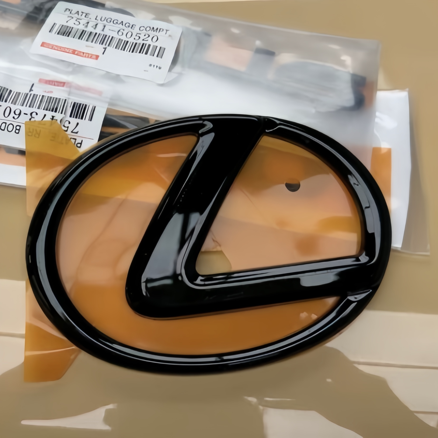 适用雷克萨斯LX570车标黑色尾门标凌志LX570后尾箱车标熏黑色标志