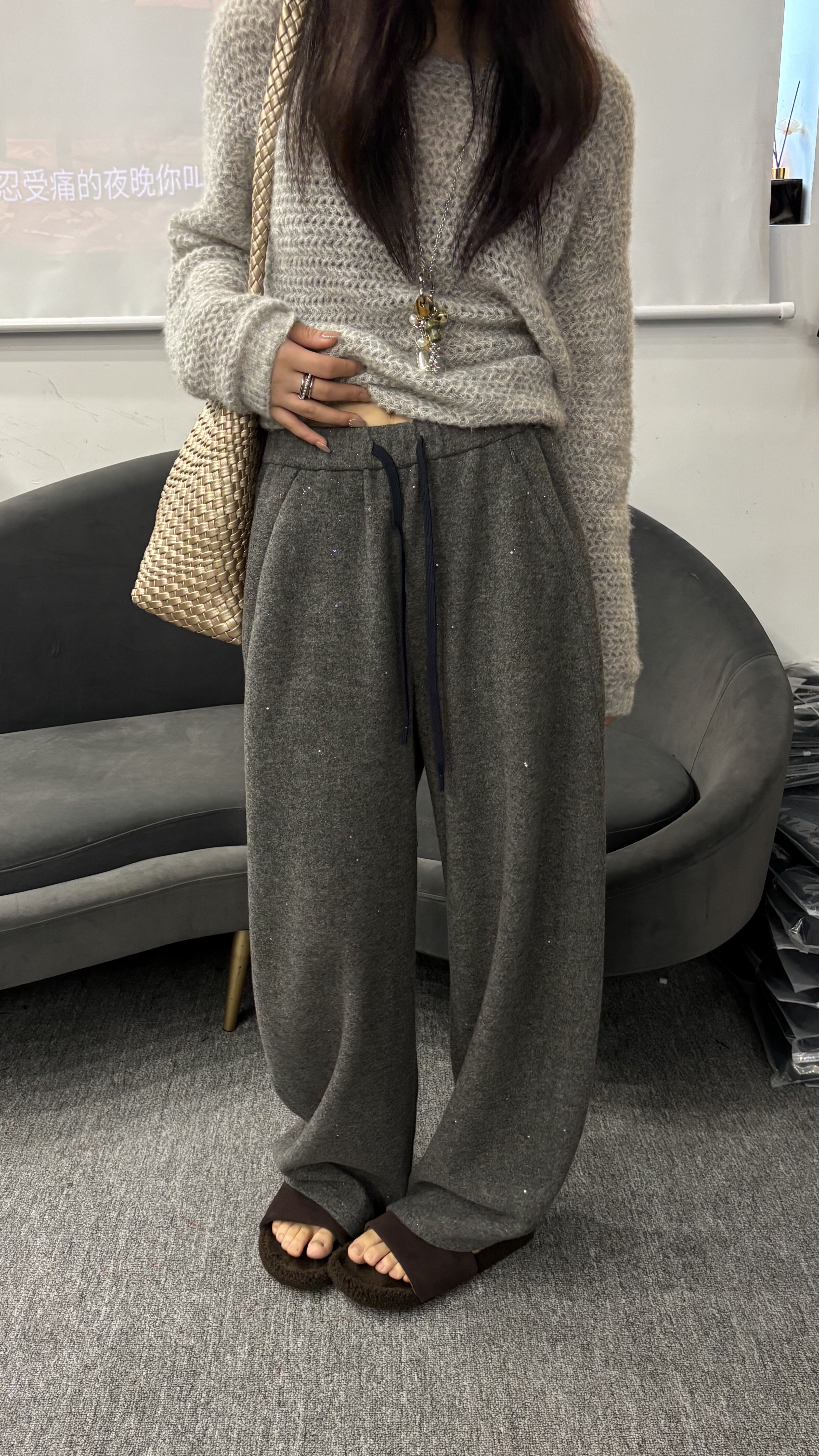 大超小越9703秋季新款时尚百搭宽松显瘦满天星羊毛裤女洋气气质款