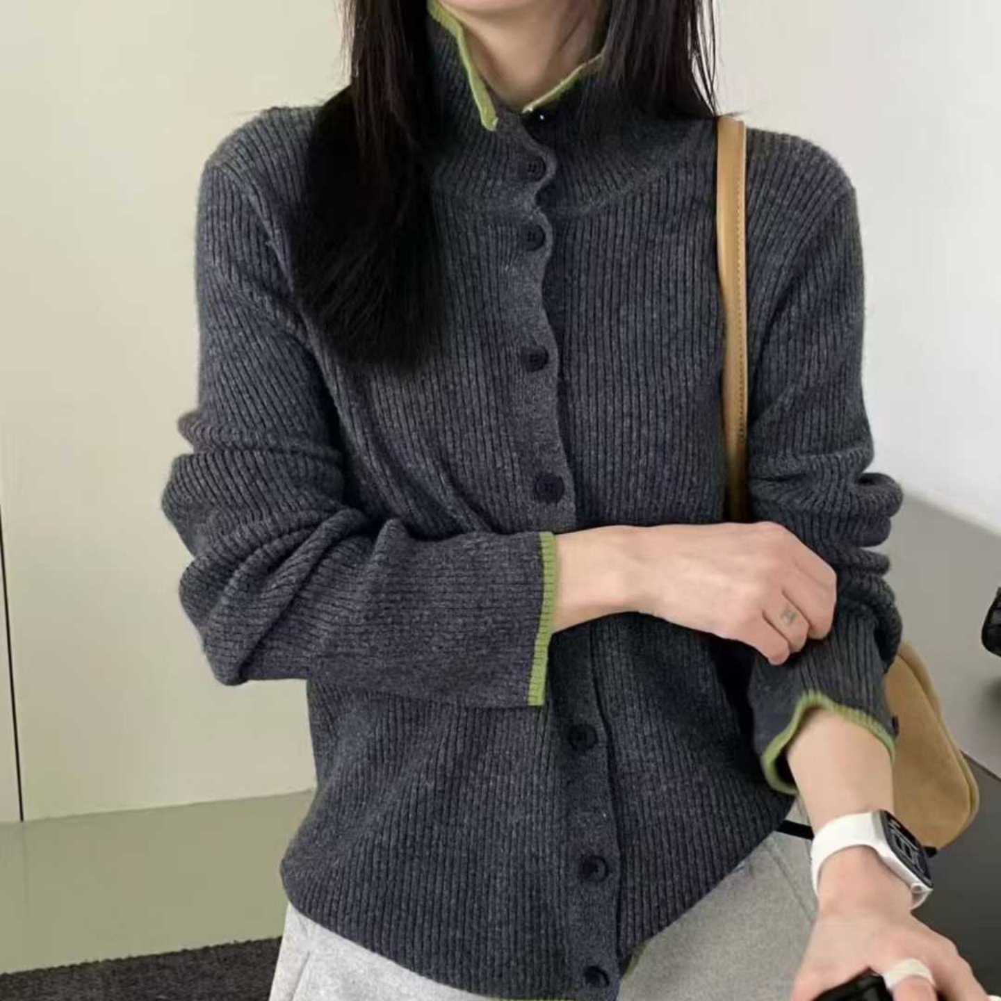 2025秋冬新款撞色立领针织开衫女韩版宽松显瘦毛衣外套设计感上衣