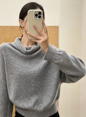 韩系堆堆领软糯蝙蝠袖针织衫