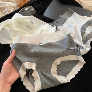 女 秋冬暖糯亲肤磨毛森系奶油小猫咪透气10A棉裆中腰无痕三角内裤