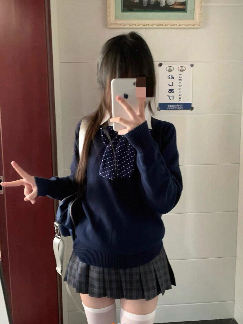 Jk制服针织衫套头长袖毛衣上衣叠穿衬衫校供感海苔格裙女秋冬套装图片