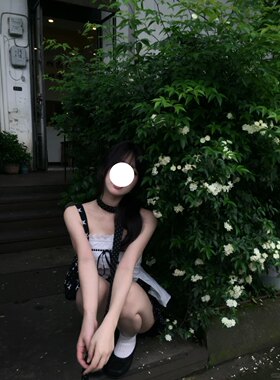 甜美风蕾丝花边抹胸上衣女夏季黑色开衫学院风波点短裙巨好看套装