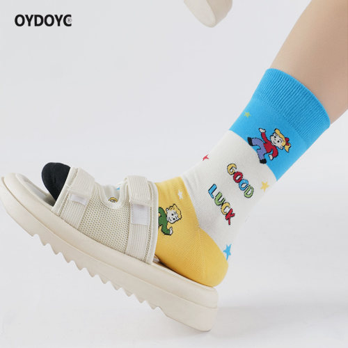 OYDOYC秋冬原创设计款卡通可爱长袜女纯棉中筒袜高帮高筒女袜潮袜