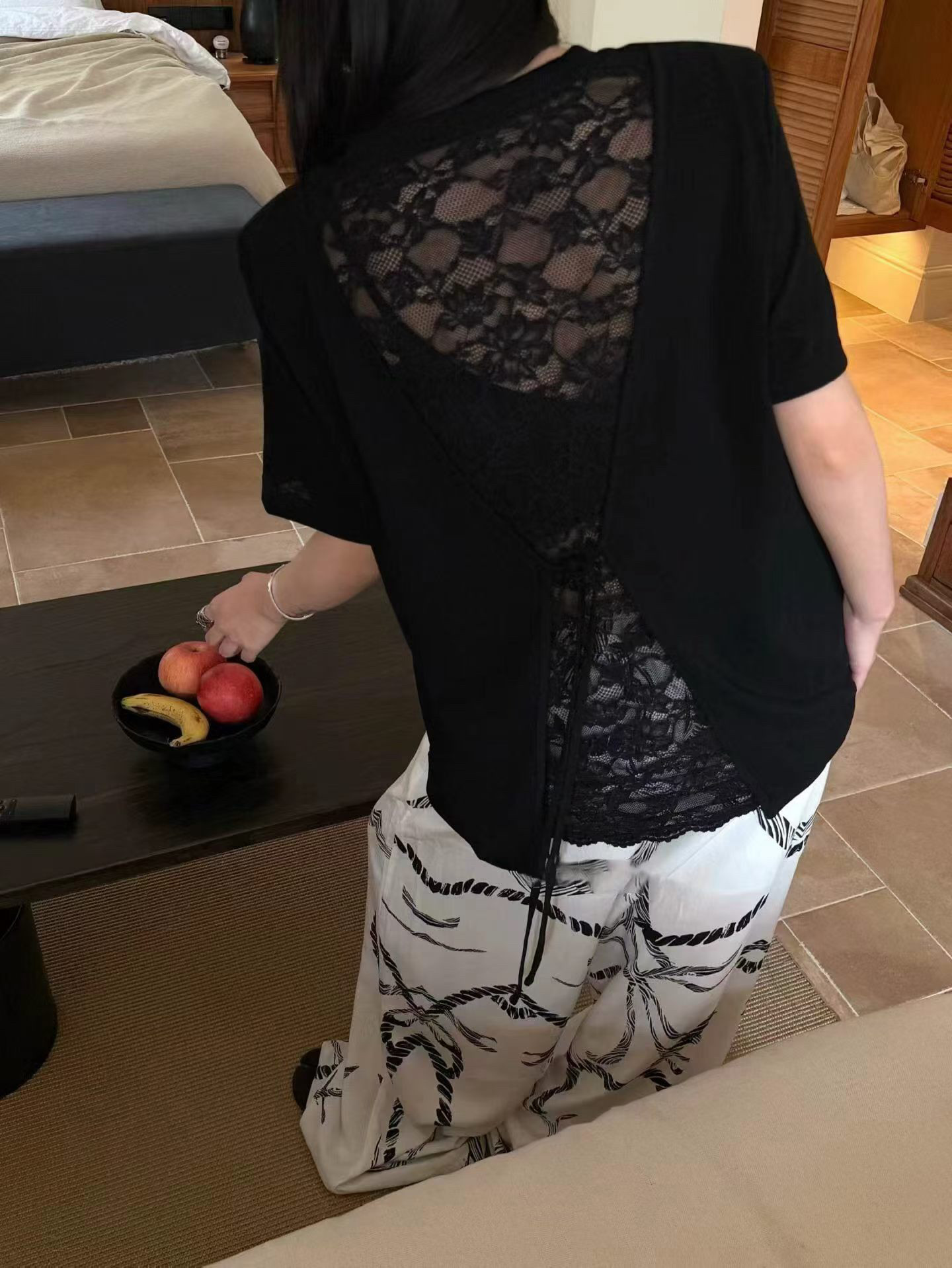 2026夏季新款时髦小众设计拼接后背蕾丝透视绑带短袖T恤宽松上衣