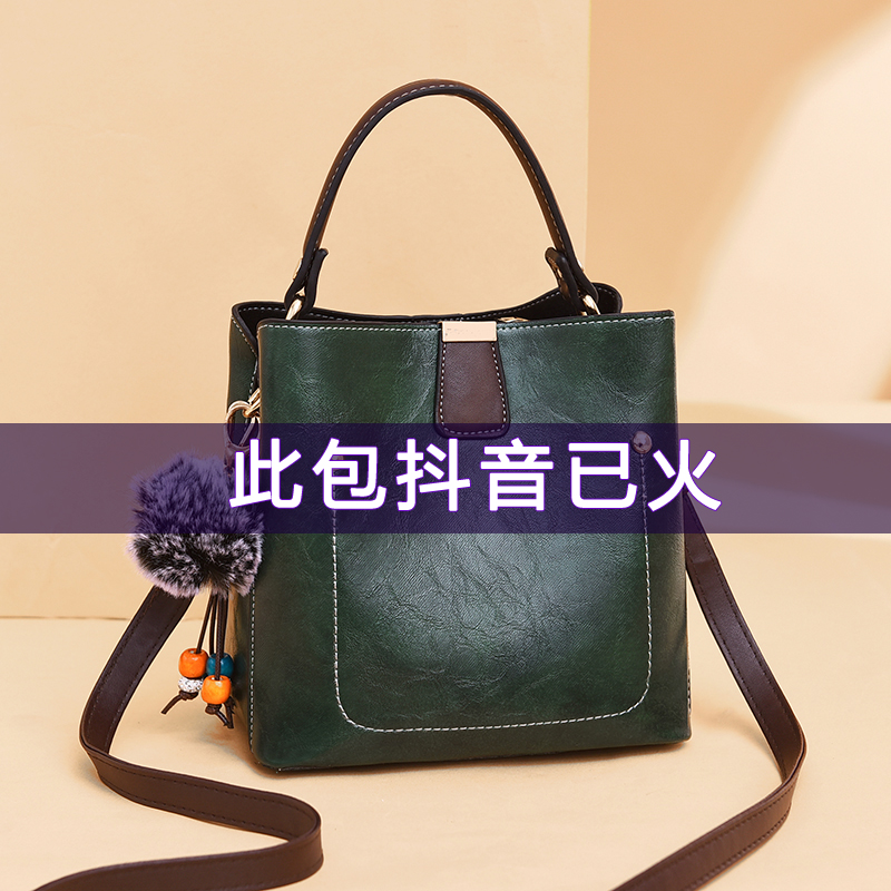 小包包女包小CK新款潮韩版百搭女士单肩斜挎包时尚水桶包夏季