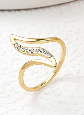 微镶钻波浪形钛钢戒指