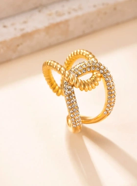 热销钛钢饰品 油压交叉微镶钻开口戒设计感镀18K金不锈钢戒指