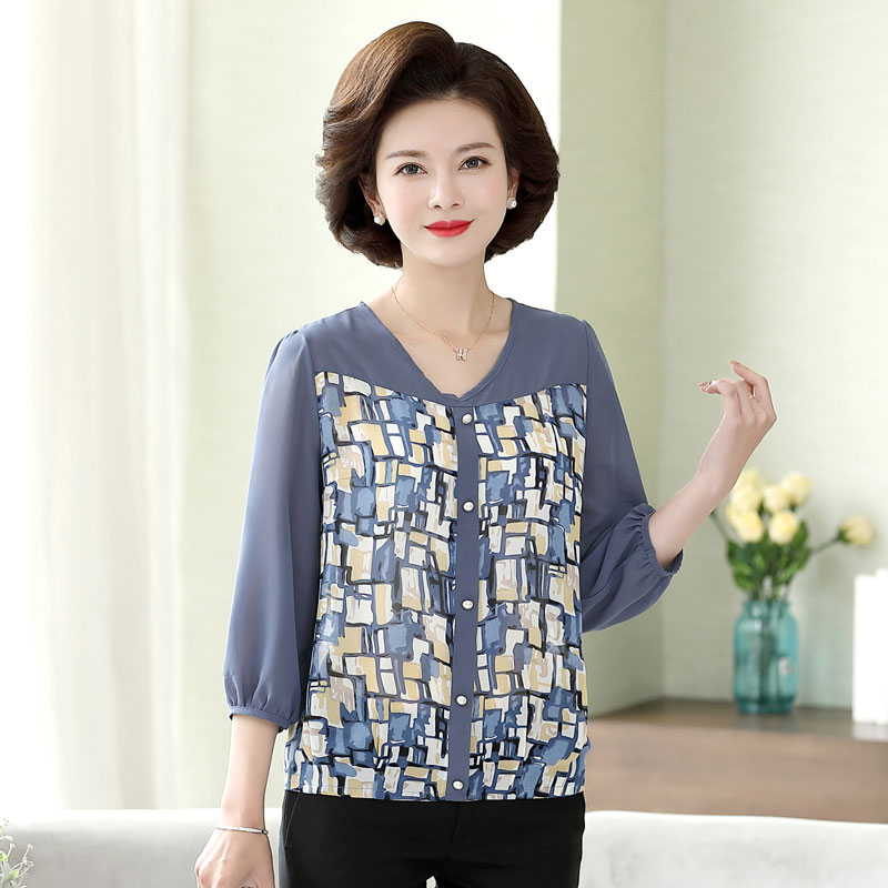 中年女士妈妈装春夏新品上衣中老年女装夏装时尚七分袖T恤衫