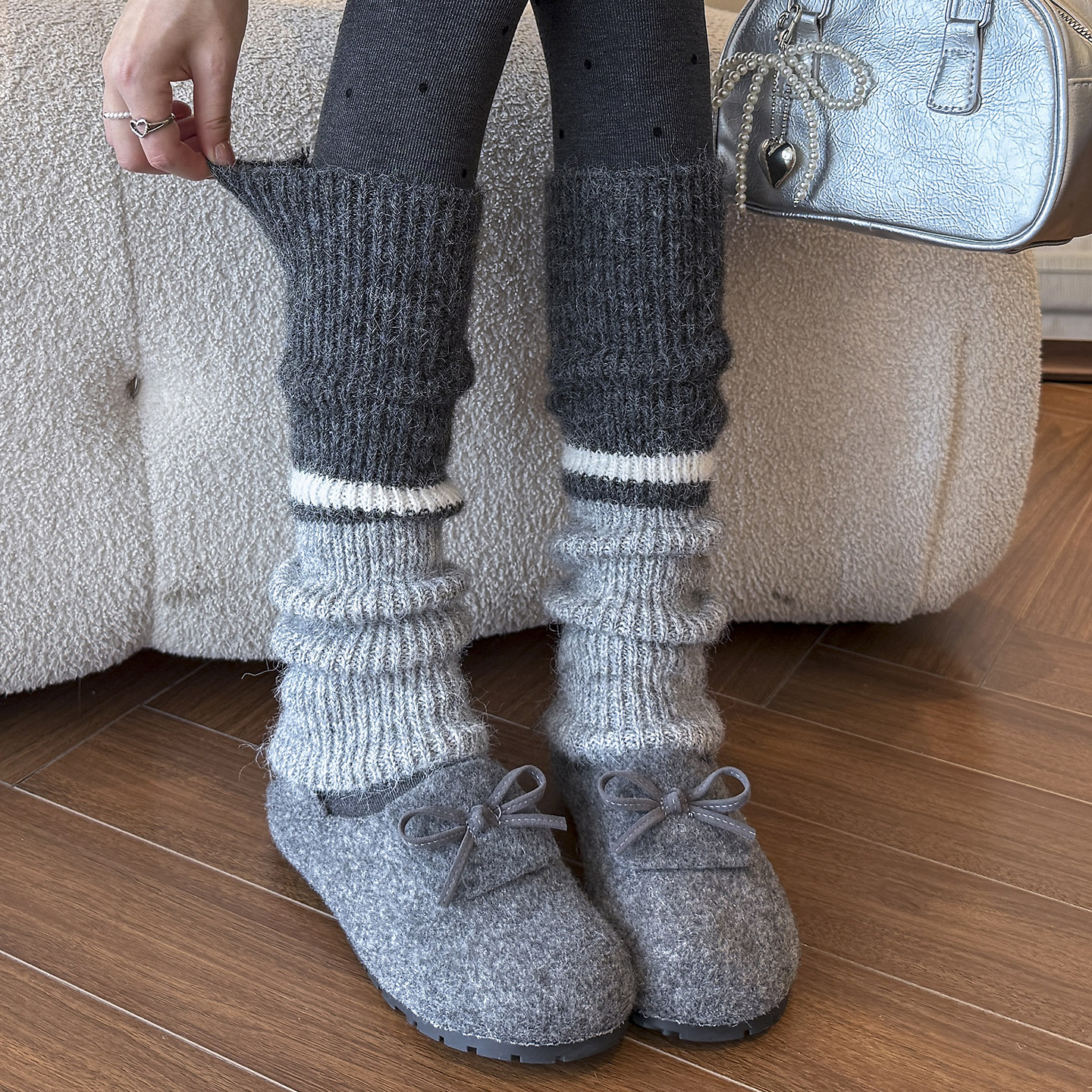 羊毛袜套女灰色堆堆袜2025新款秋冬保暖拼色针织小腿袜搭配勃肯鞋