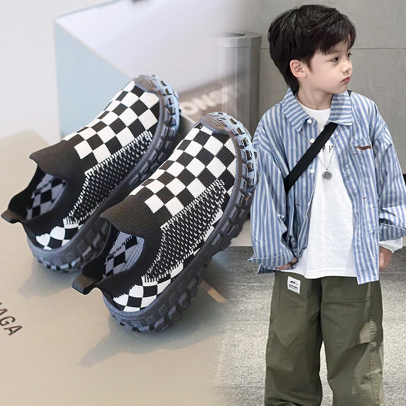 儿童运动鞋男童秋季2026新款幼儿园室内鞋软底一脚蹬宝宝针织网鞋图片
