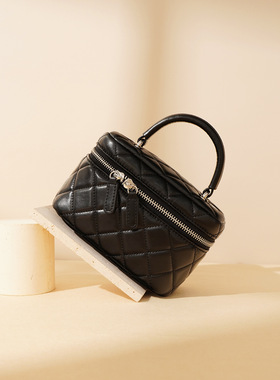 小众设计2025新款小香风链条包mini小包时尚高级感单肩手提化妆包