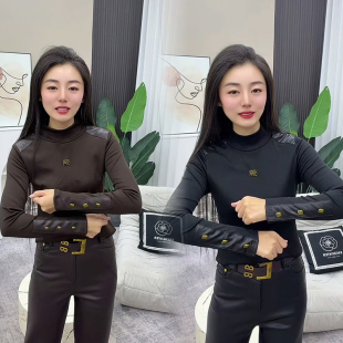 2026秋冬新款设计感半高领T恤女时尚长袖拼皮洋气修身显瘦打底衫