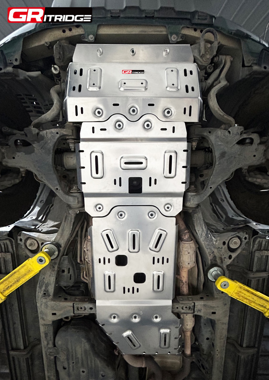 LC200铝镁合金8mm底盘护板铝镁合金材质下沉式冲压加强筋无损安装