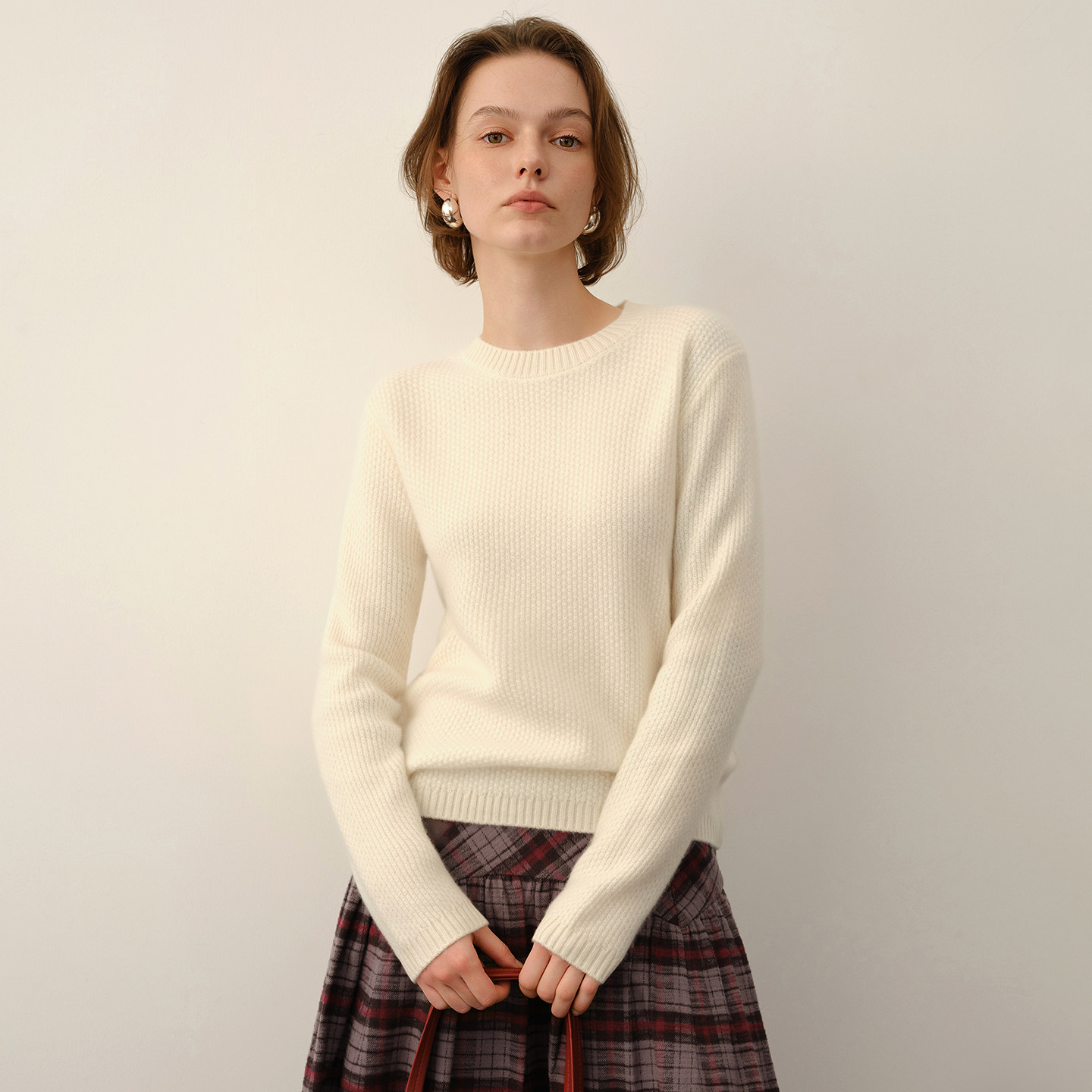 秋冬新款100%纯山羊绒衫女圆领加厚立体浮雕显瘦百搭针织打底毛衣,女装/女士精品,羊绒衫,淘宝优惠券,粉丝福利购,淘宝优惠卷