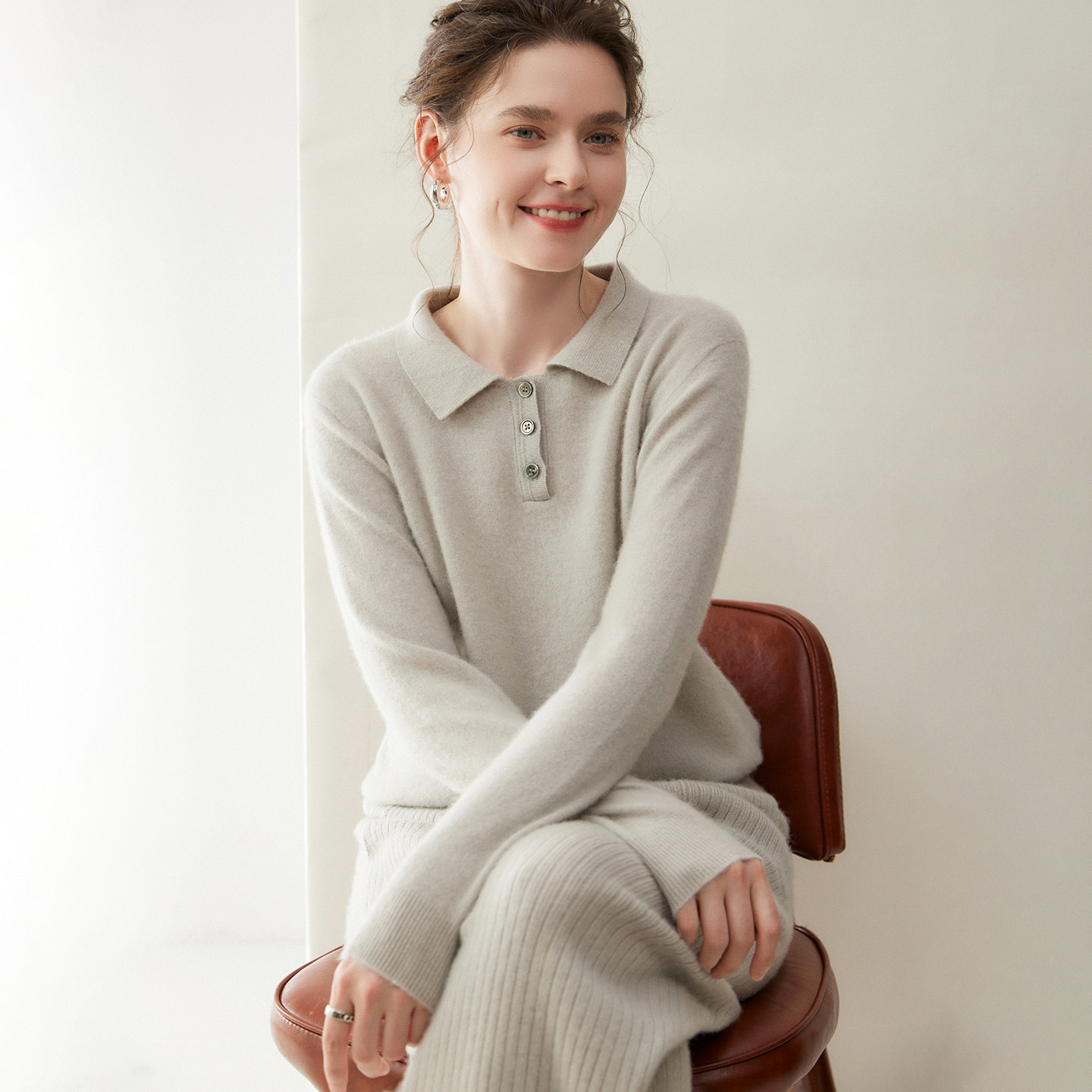 秋冬新款100%纯山羊绒衫女Polo领一线缝合领软糯亲肤简约针织上衣,女装/女士精品,羊绒衫,淘宝优惠券,粉丝福利购,淘宝优惠卷