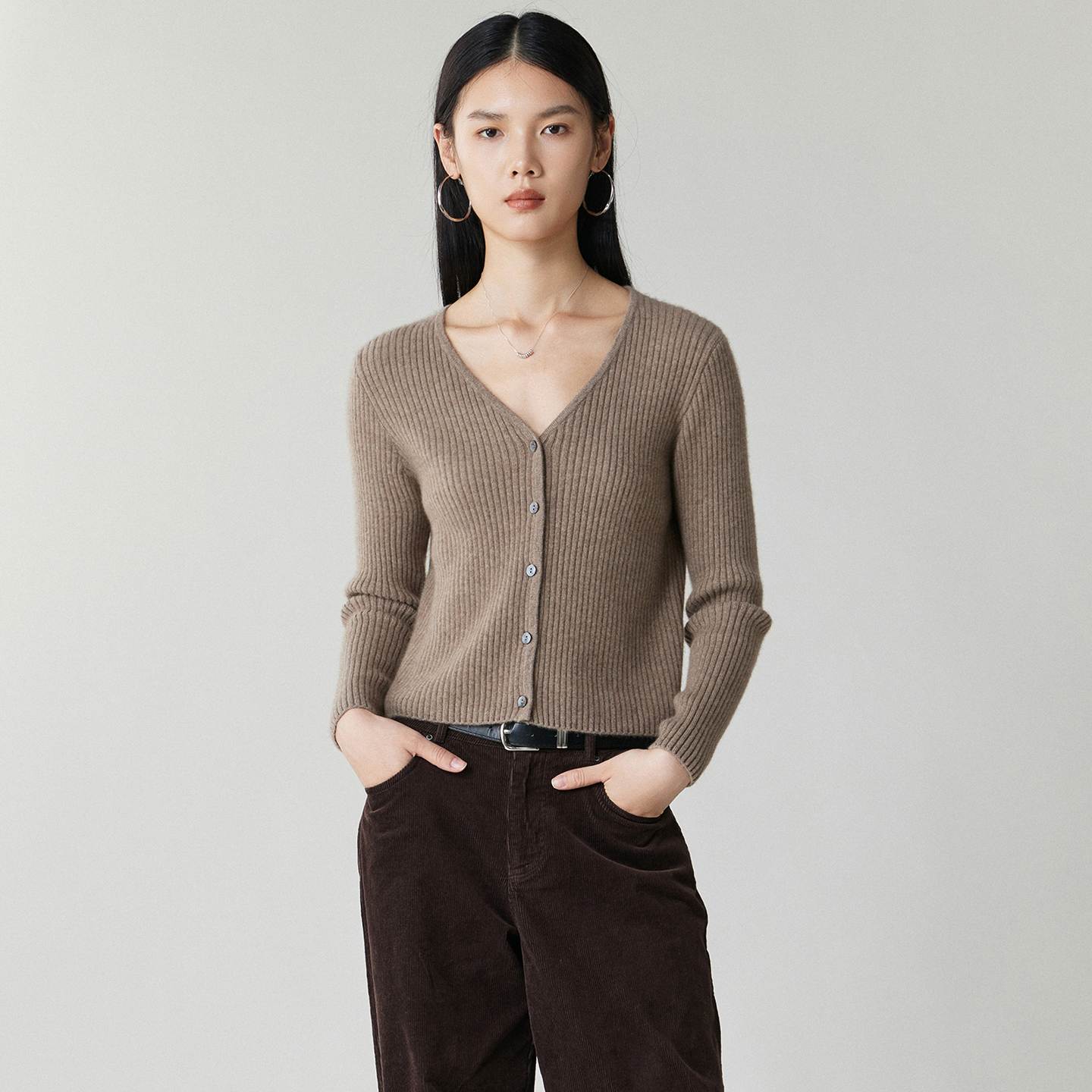 秋冬新款100%山羊绒开衫女V领坑条针织开衫毛衣外套上衣外套