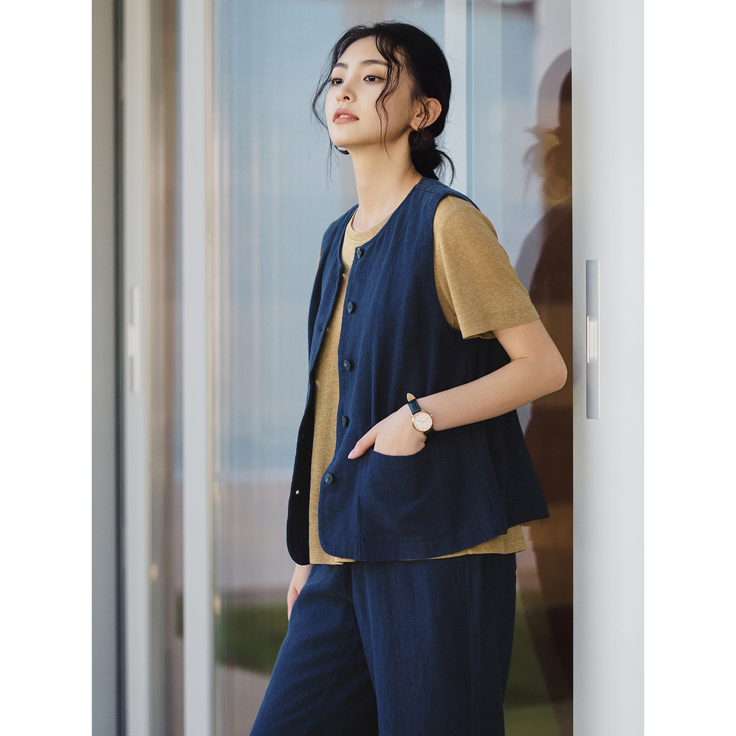 梭家｜银河的风·贰｜文艺复古花青色亚麻汉麻马甲秋女百搭短外套