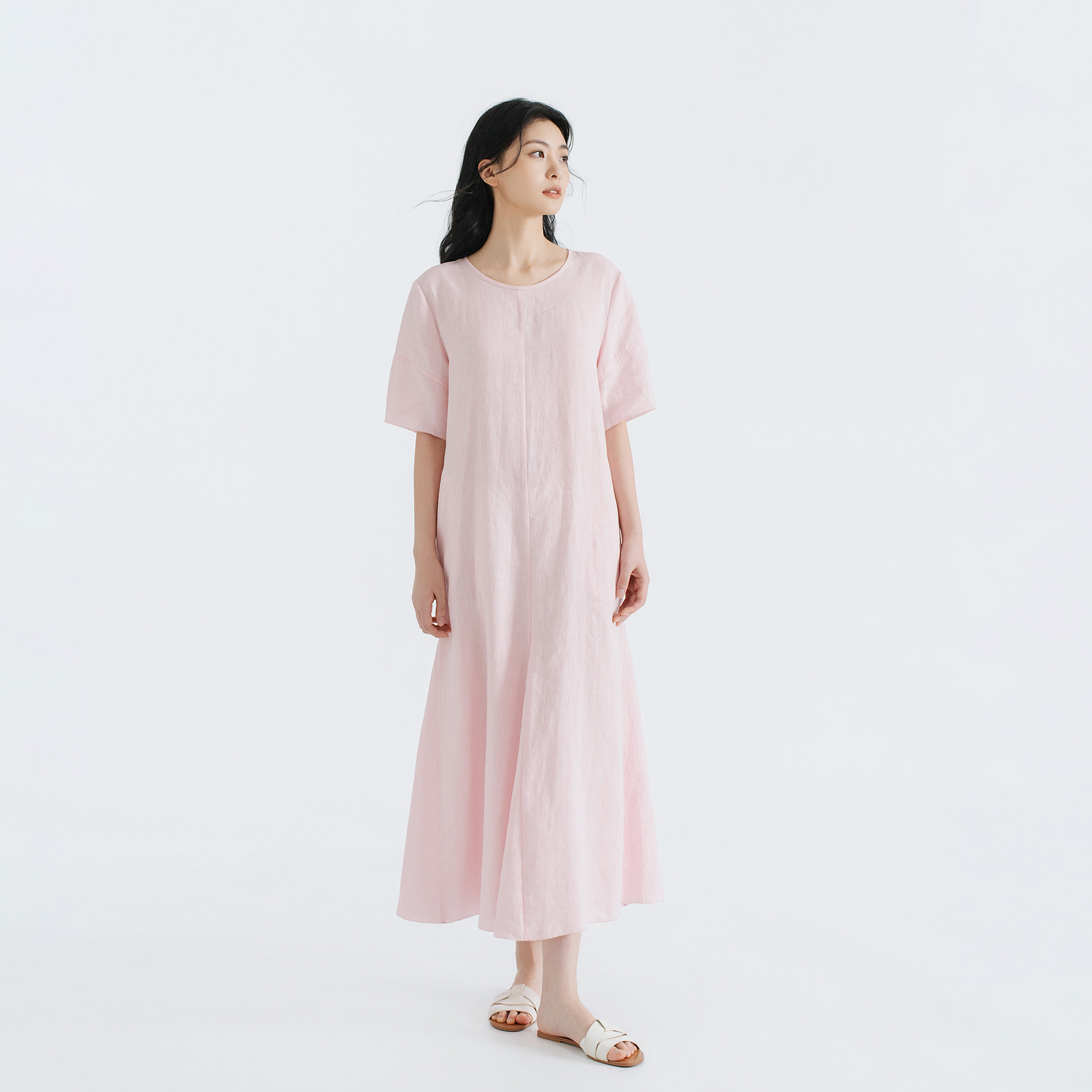 梭家 亚麻A字裙女士2026夏季新款圆领短袖简约风日常连衣裙6385LH