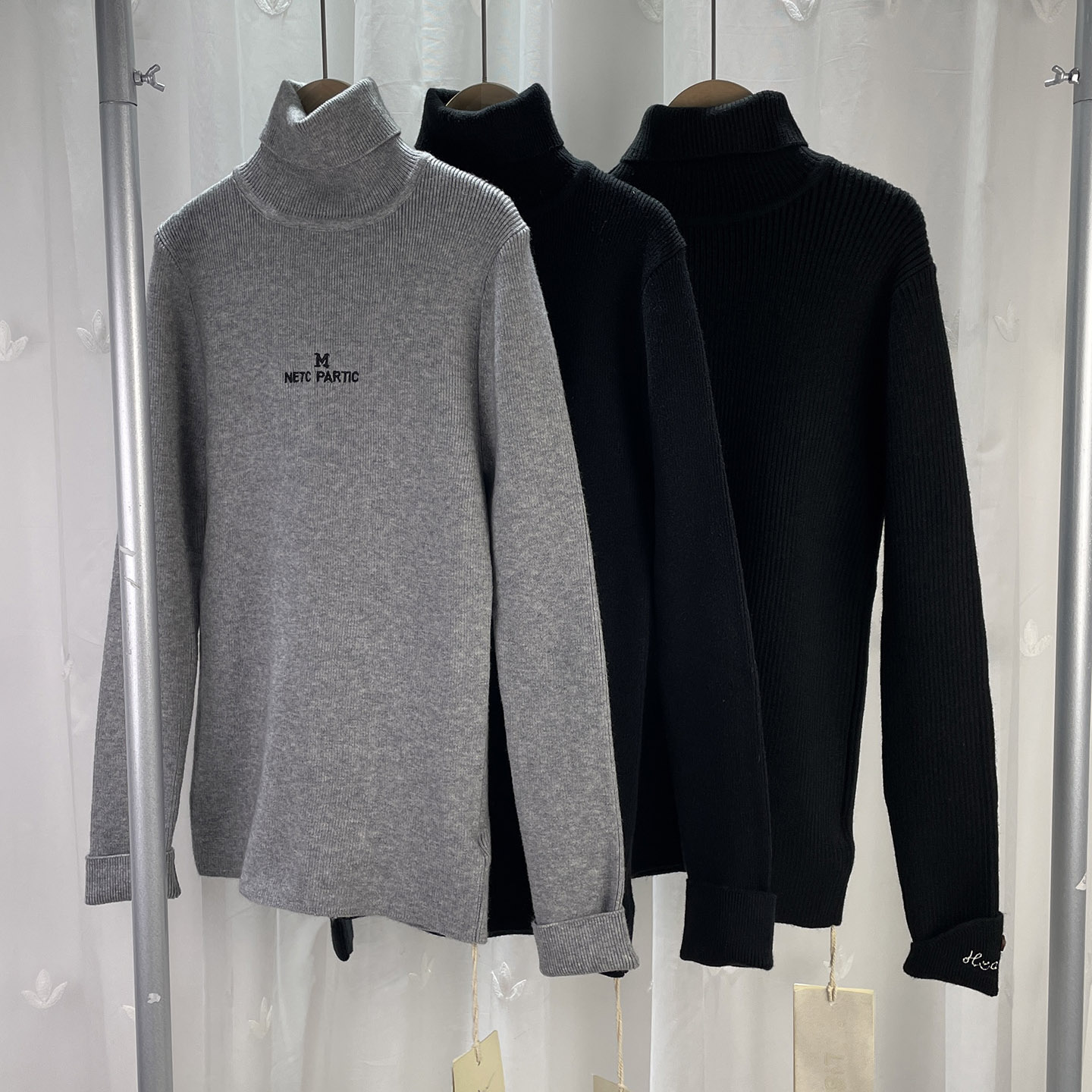 抱旗下品牌童装大童女童高领打底毛衣儿童秋冬百搭线衫亲子少女装