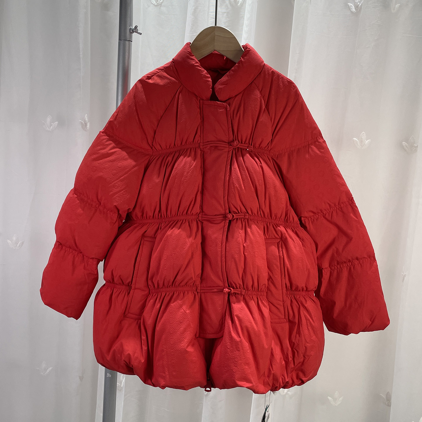 Z 品牌折扣童装中大童女童国风盘扣羽绒服儿童鸭绒保暖外套新年装