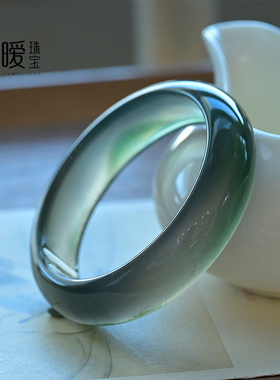 高冰玉髓手镯冰种起光玛瑙玉镯女