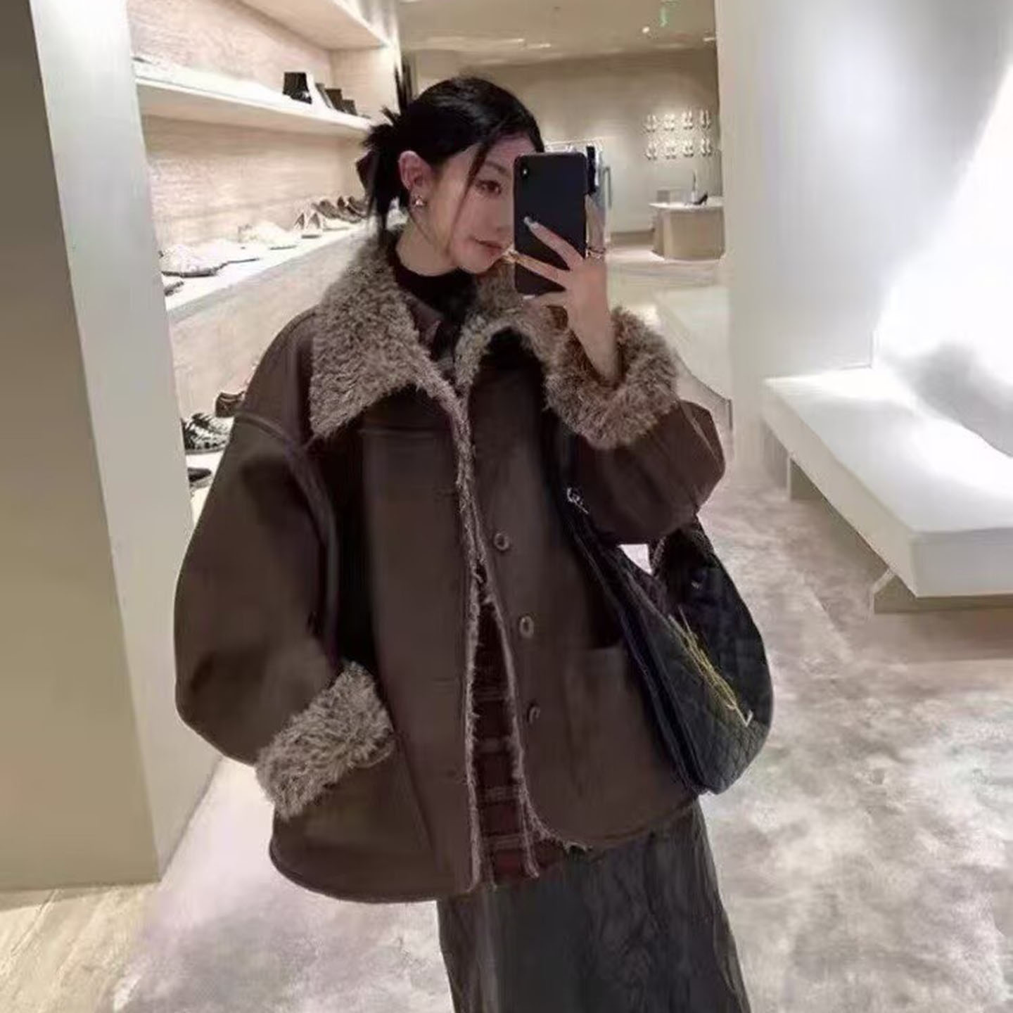 双面穿皮毛一体外套女2025冬季新款中长款羊羔毛加厚复古毛领皮衣