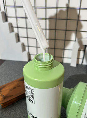 Lavghr彪马玻尿酸洗发水护发素
