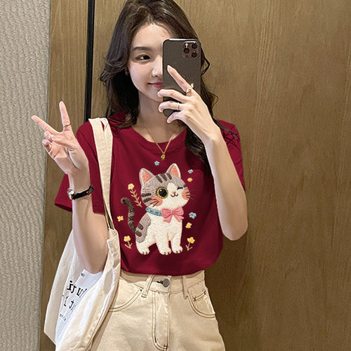 纯棉正肩白色短袖t恤女装