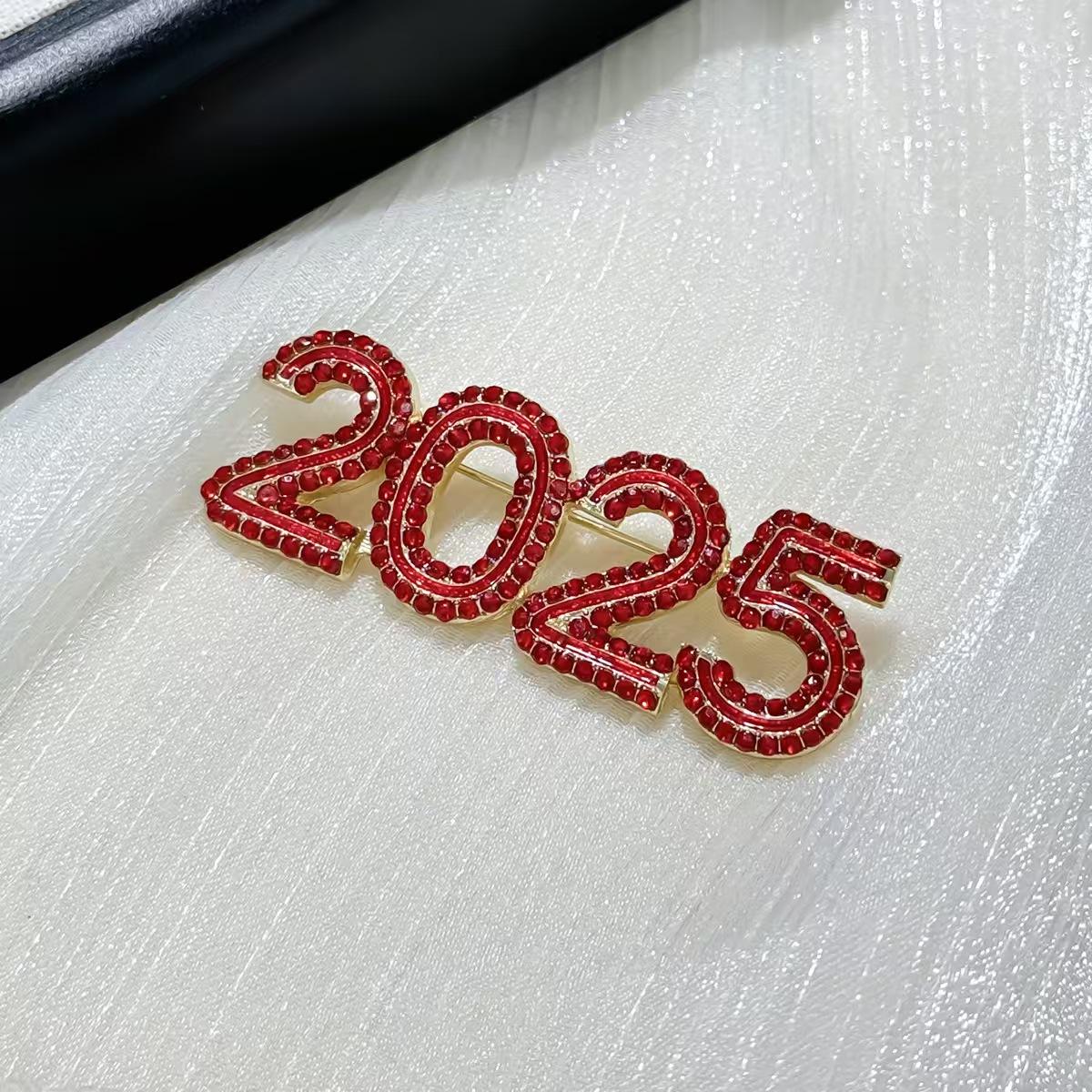 2025新年满钻胸针百搭个性字母胸花店主热销