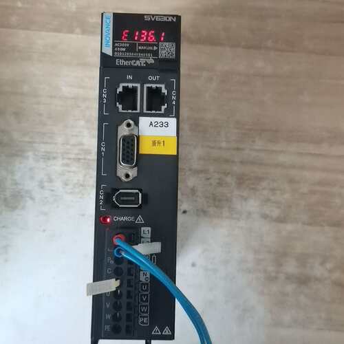 议价汇川驱动器SV630NS2R8I，1台，400W，拆机件 功