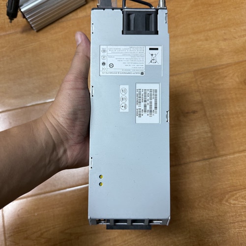 DCK1921-02交换机电源，一个，12伏16安。