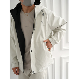 原创设计户外高品质连帽冲锋衣男秋冬潮流情侣款 纯色百搭防风外套