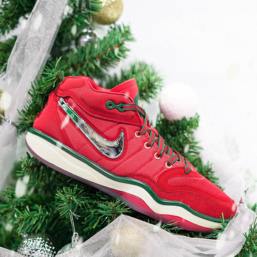 缓震抗扭青少年实战运动篮球鞋