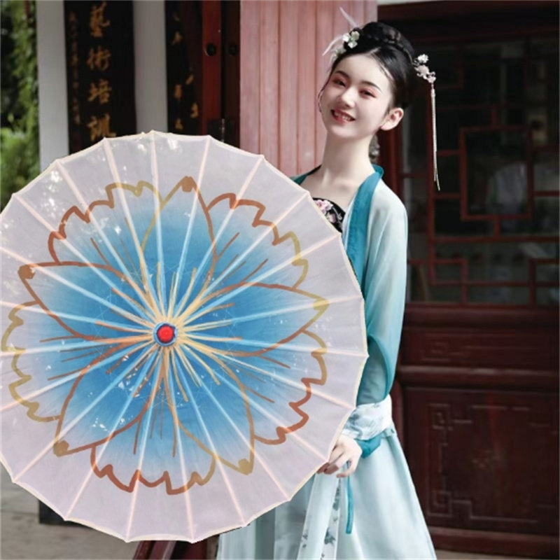 茉莉花透明蹈情怀舞台表演跳舞伞