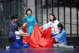 江姐服装舞台话剧狱友演出服装红梅赞绣红旗民国表演服饰旗袍女款