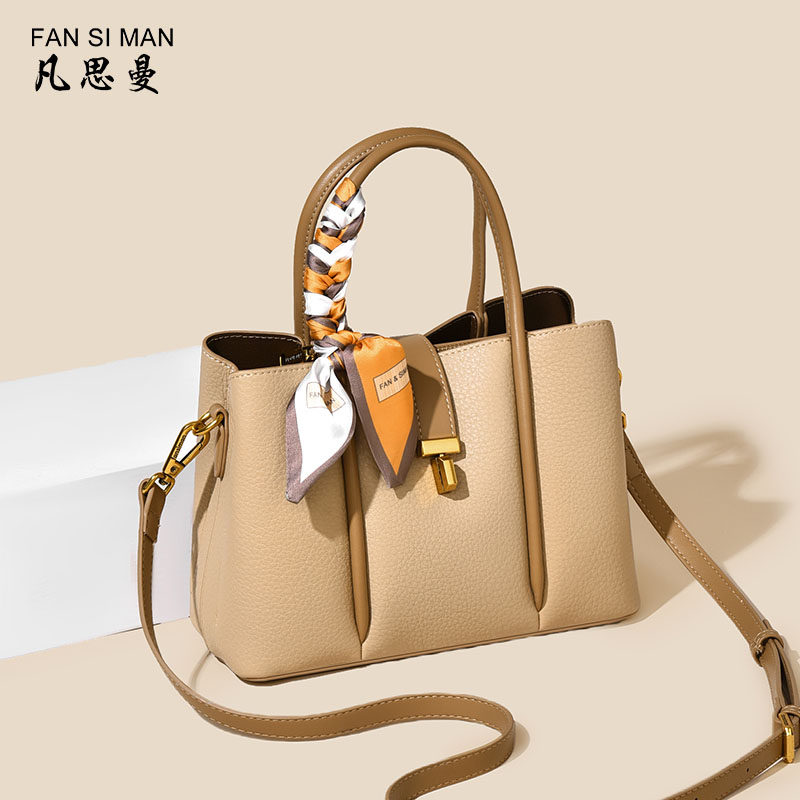 新款包包女2026年爆款菜篮子手提包大容量女式洋气斜挎高级感女包
