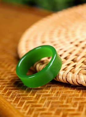 天然和田玉碧玉菠菜绿男女款尾戒