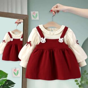 0-1至2到3岁女童春秋套装7九女宝连衣裙8个月6女婴儿童装十10衣服