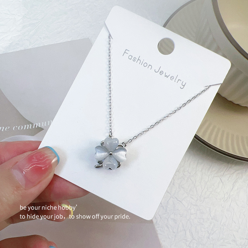 猫眼石项链女轻奢小众设计感2025年新款爆款四叶草网红锁骨链礼物