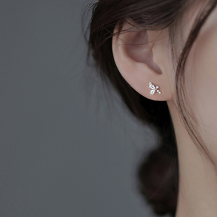 999纯银树叶耳钉小众高级感耳环女2025新款爆款日常百搭耳饰春夏