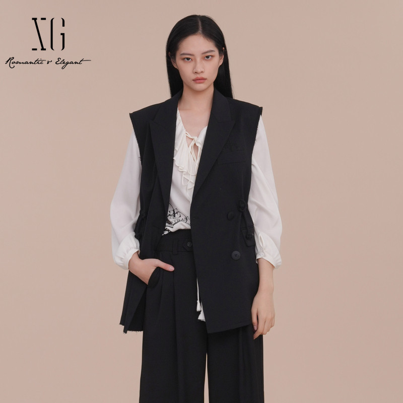 XG/雪歌黑色无袖马夹女