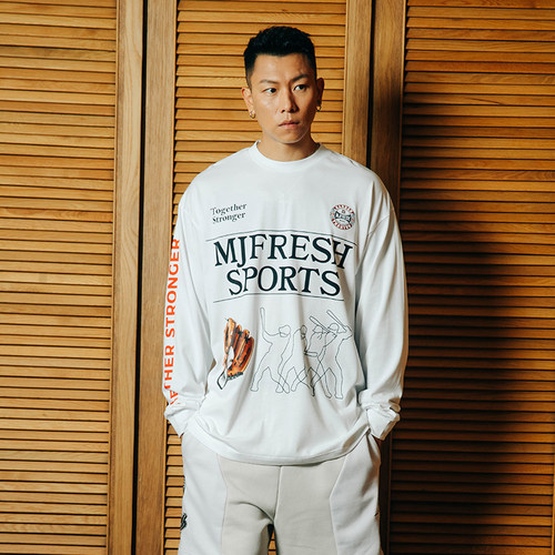 顽童MJFRESH 秋季休闲宽松印花长袖T恤美式圆领棒球印花套头卫衣