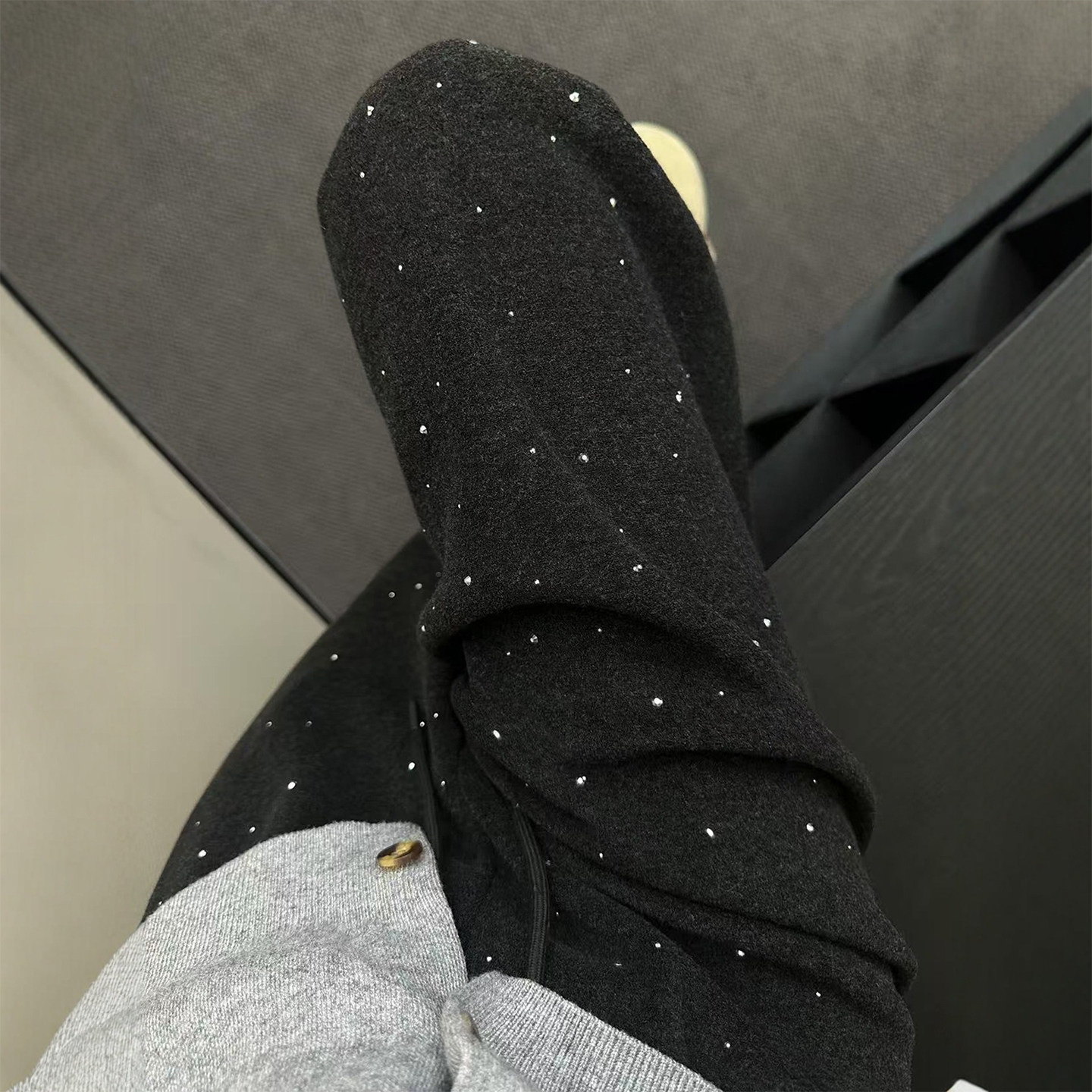 黑灰色闪钻阔腿休闲裤女冬季加绒加厚胖妹妹mm高腰设计感直筒长裤,女装/女士精品,大码裤装,淘宝优惠券,粉丝福利购,淘宝优惠卷