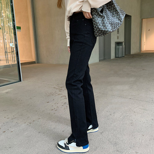 秒变筷子腿，黑色开叉牛仔裤女