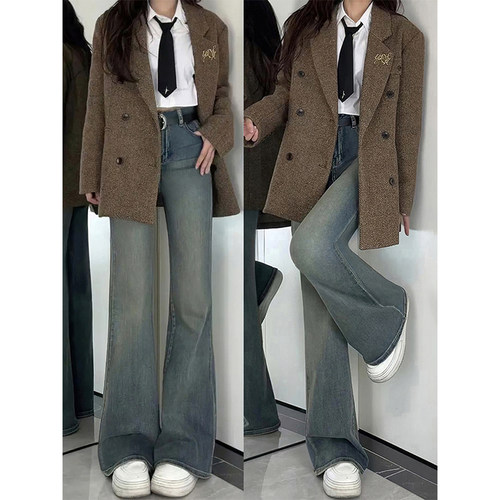 巨显瘦！不贴腿微喇牛仔裤~