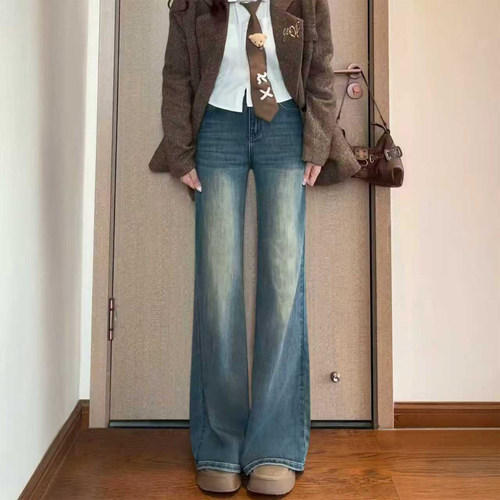 韩系女主穿搭！复古蓝微喇裤~