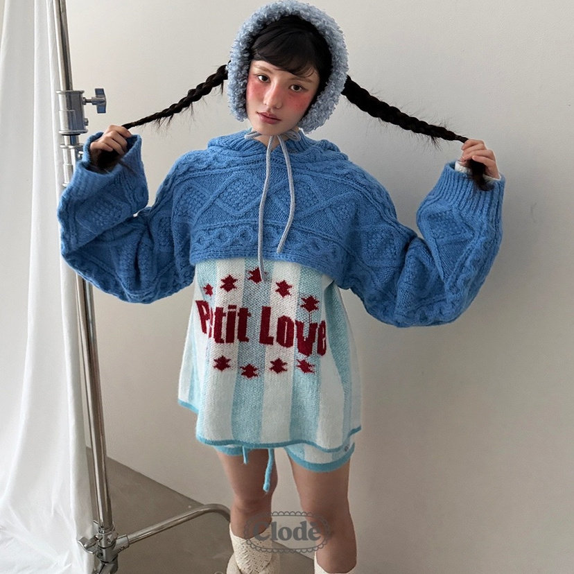 编织花纹连帽迷你短款长袖针织衫